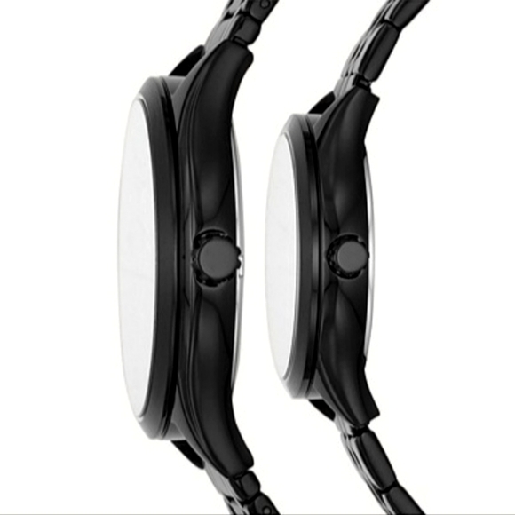 ❎SOLD❎ Fossil His and Her Watch - Picture 4 of 6